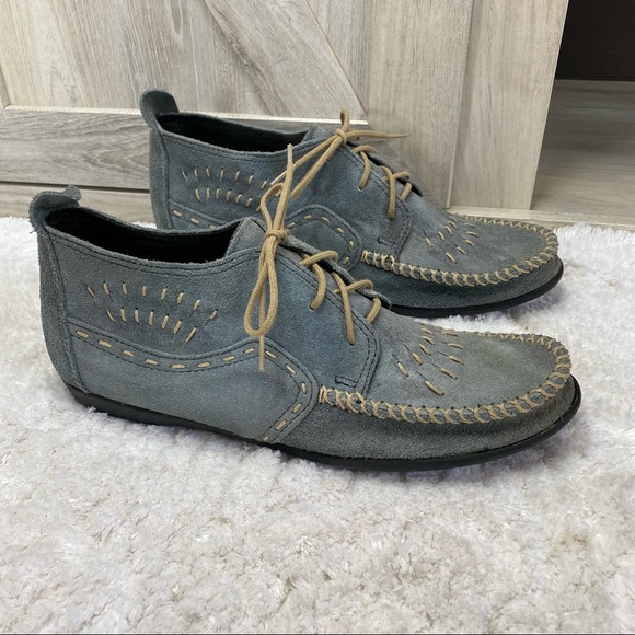 Minnetonka Womens Chukka Boot Moccasins Blue Suede Contrast Topstitching 11 - Picture 6 of 14